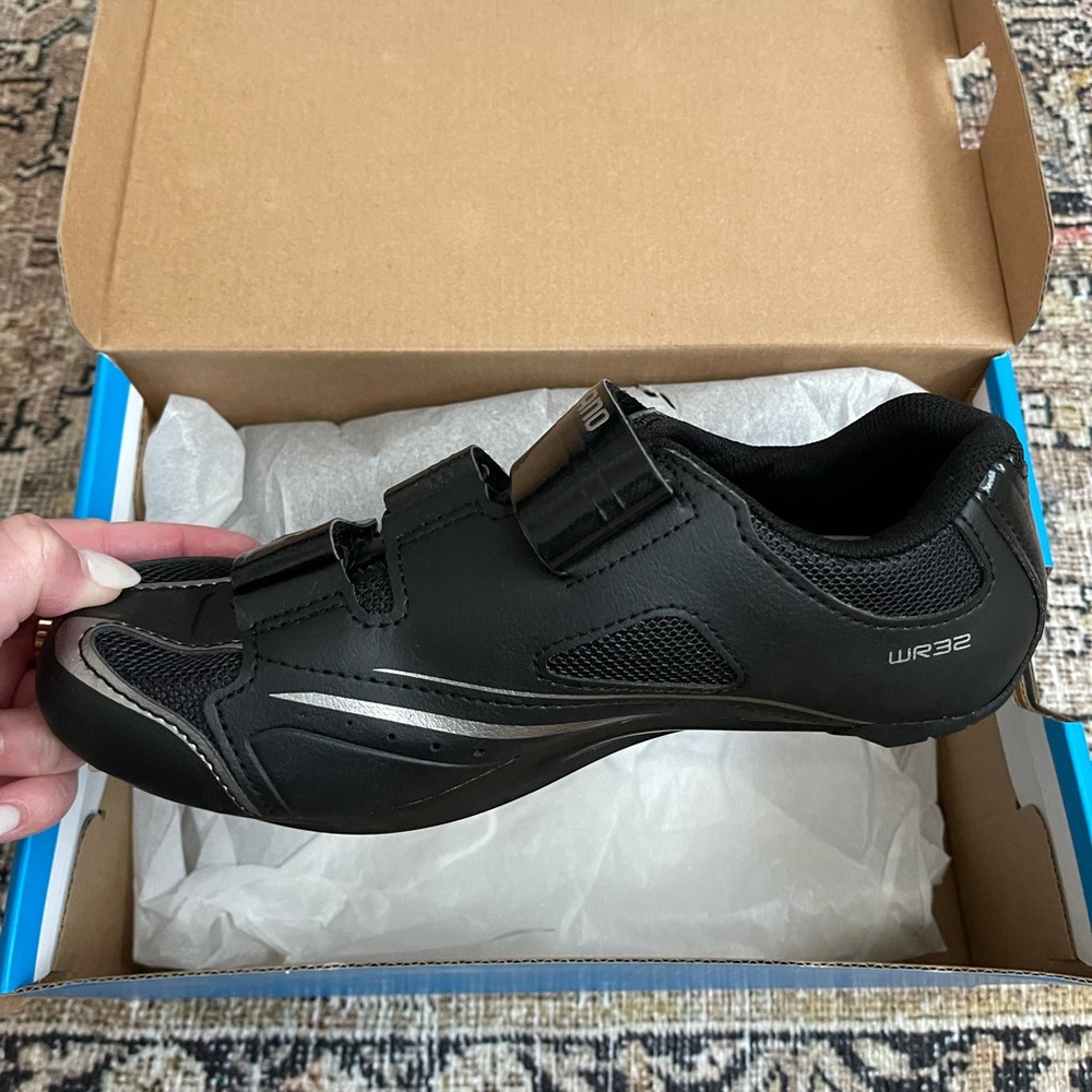 SHIMANO CYCLING SHOE